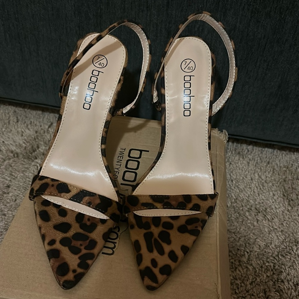Boohoo leopard print, sling back heels